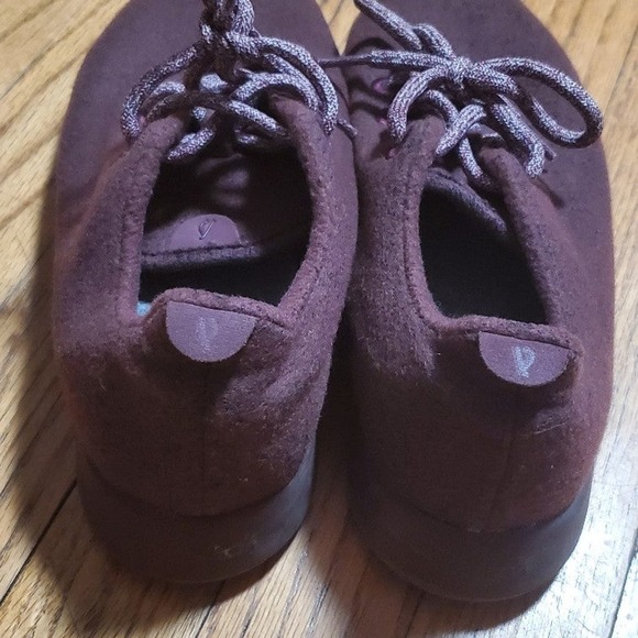 Allbirds burgundy wool runners w 10 - Picture 4 of 7